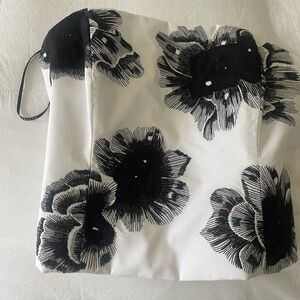 NWT Natori Cotton Poplin Embroidered Bustier